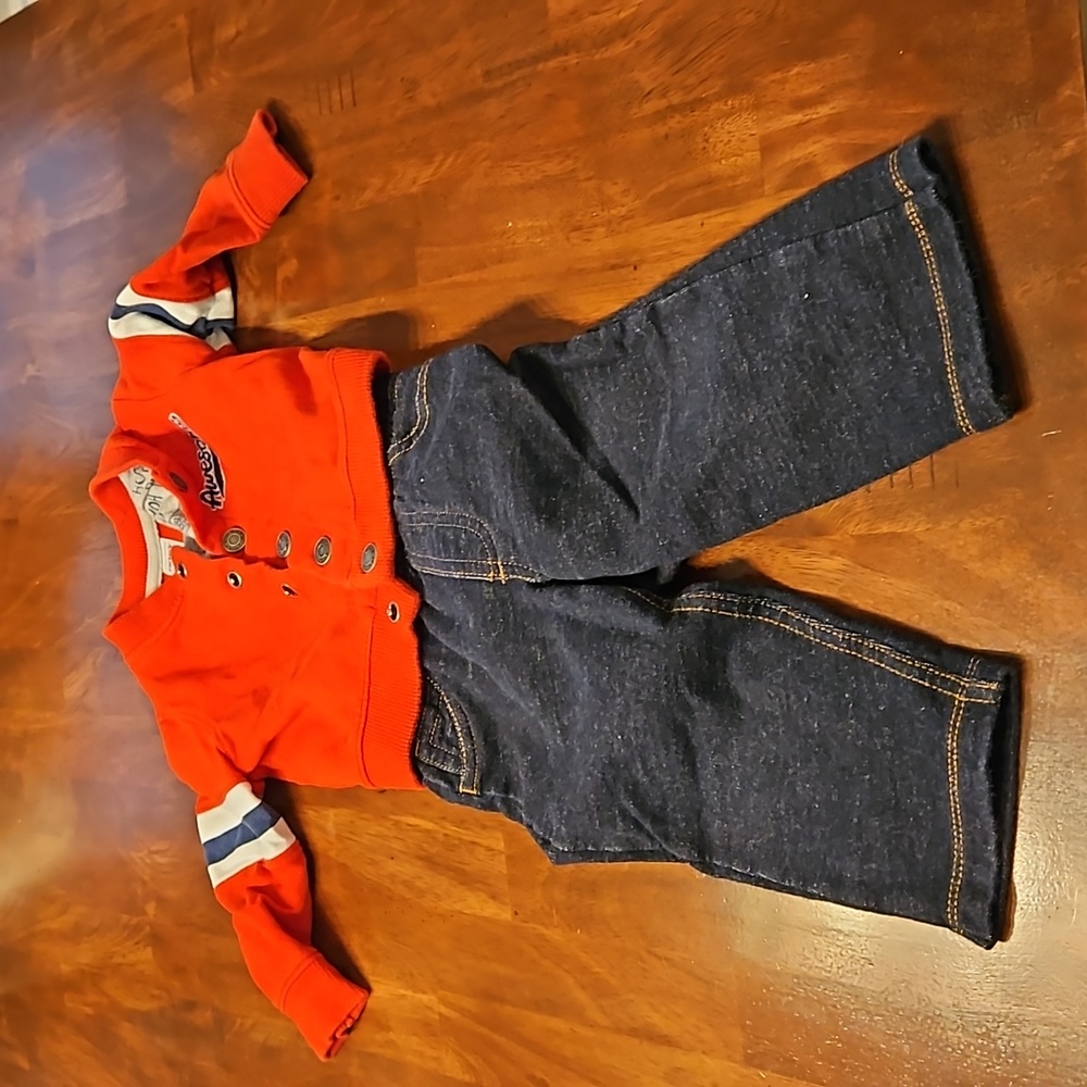 5/25$ Carter's matching set for baby boy size 12 months